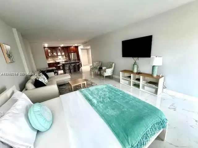 19370 Collins Ave # 826, Sunny Isles Beach FL 33160 photo 3