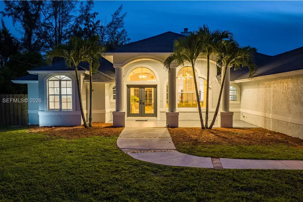 11066 N 46th Pl N, West Palm Beach FL 33411