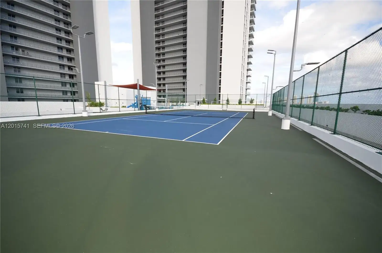 16385 Biscayne Blvd # 519, North Miami Beach FL 33160 photo 4