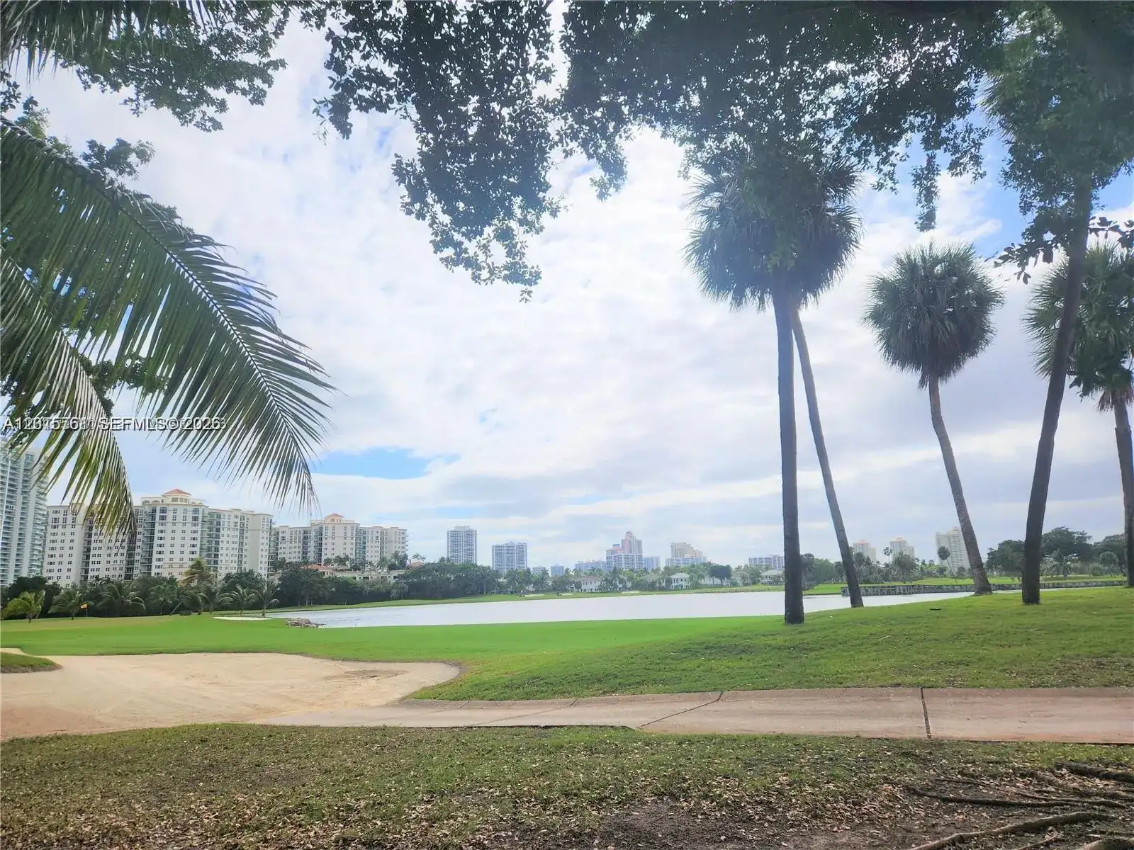 3375 N Country Club Dr # 203, Aventura FL 33180 photo 4