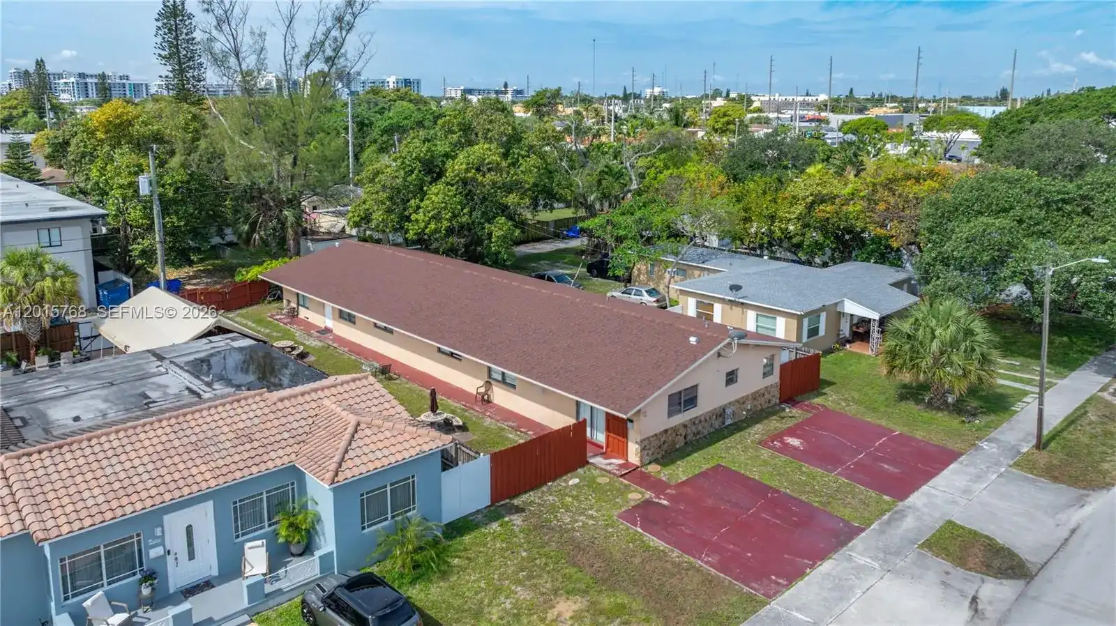 1916 - 1918 Grant Street, Hollywood FL 33020
