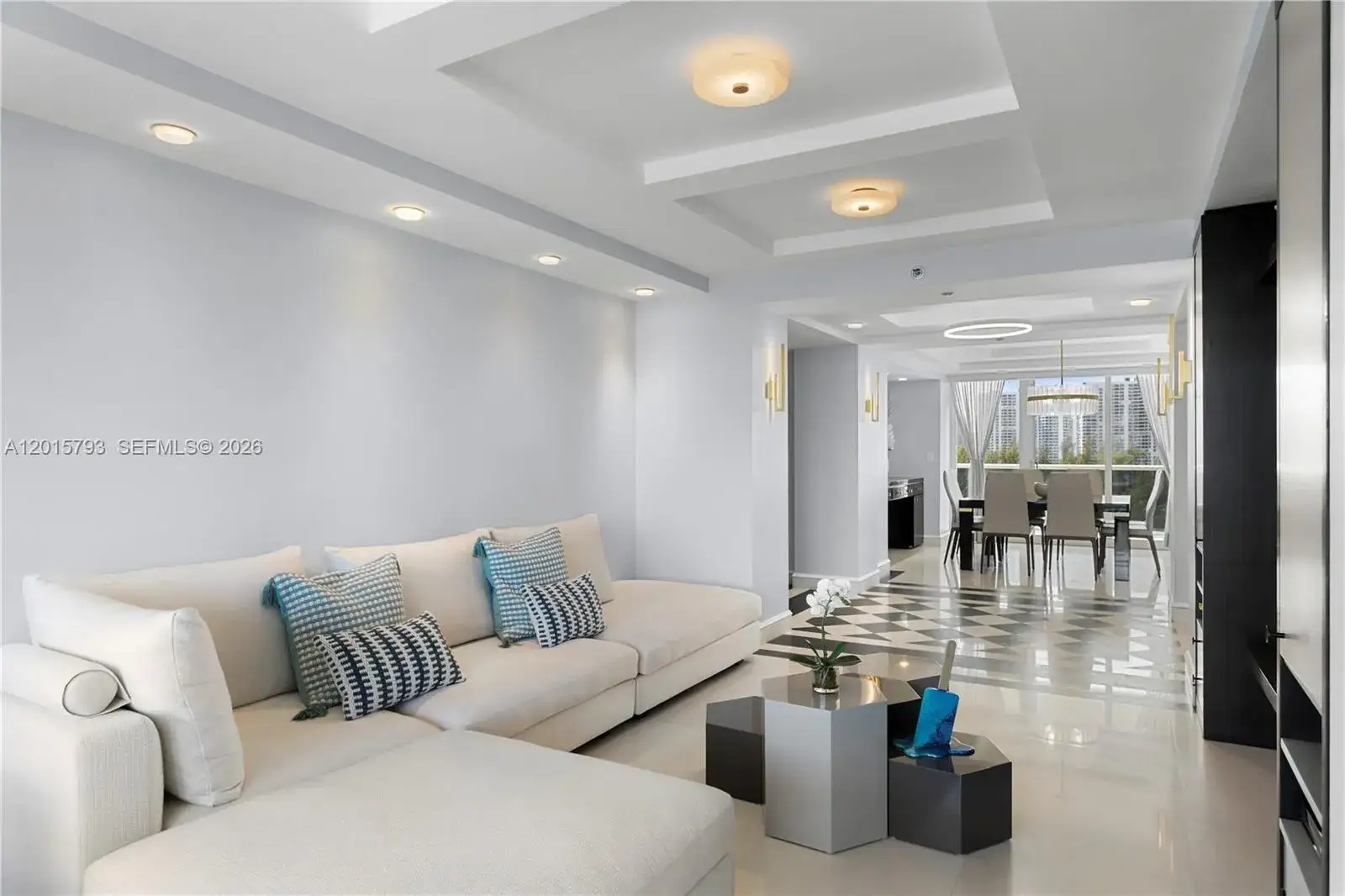 19111 Collins Ave # 806, Sunny Isles Beach FL 33160