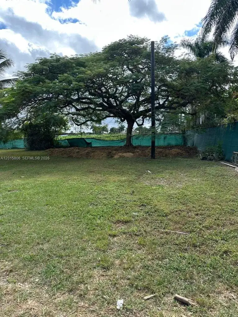 19191 SW 232nd St, Miami FL 33170 photo 4