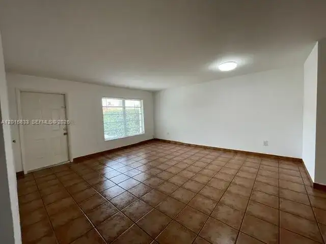 10112 SW 20th St, Miami FL 33165 photo 3