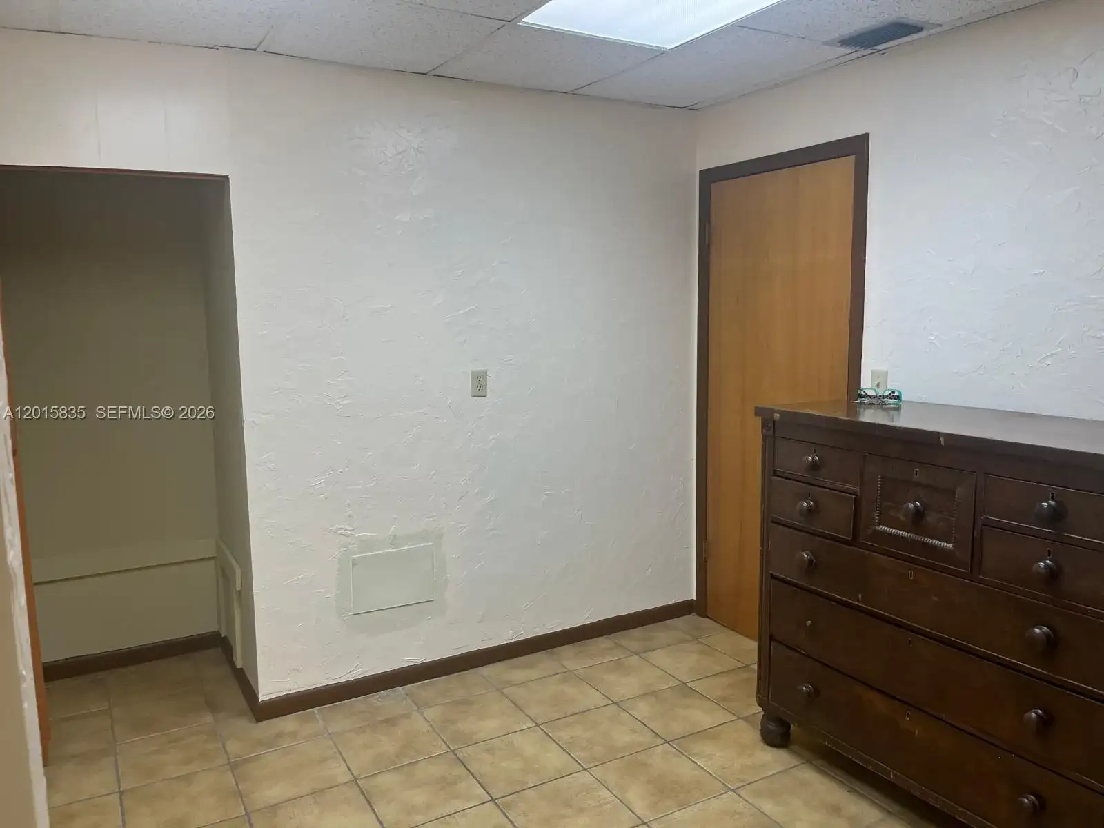 1545 SW 1st St, Miami FL 33135 photo 4