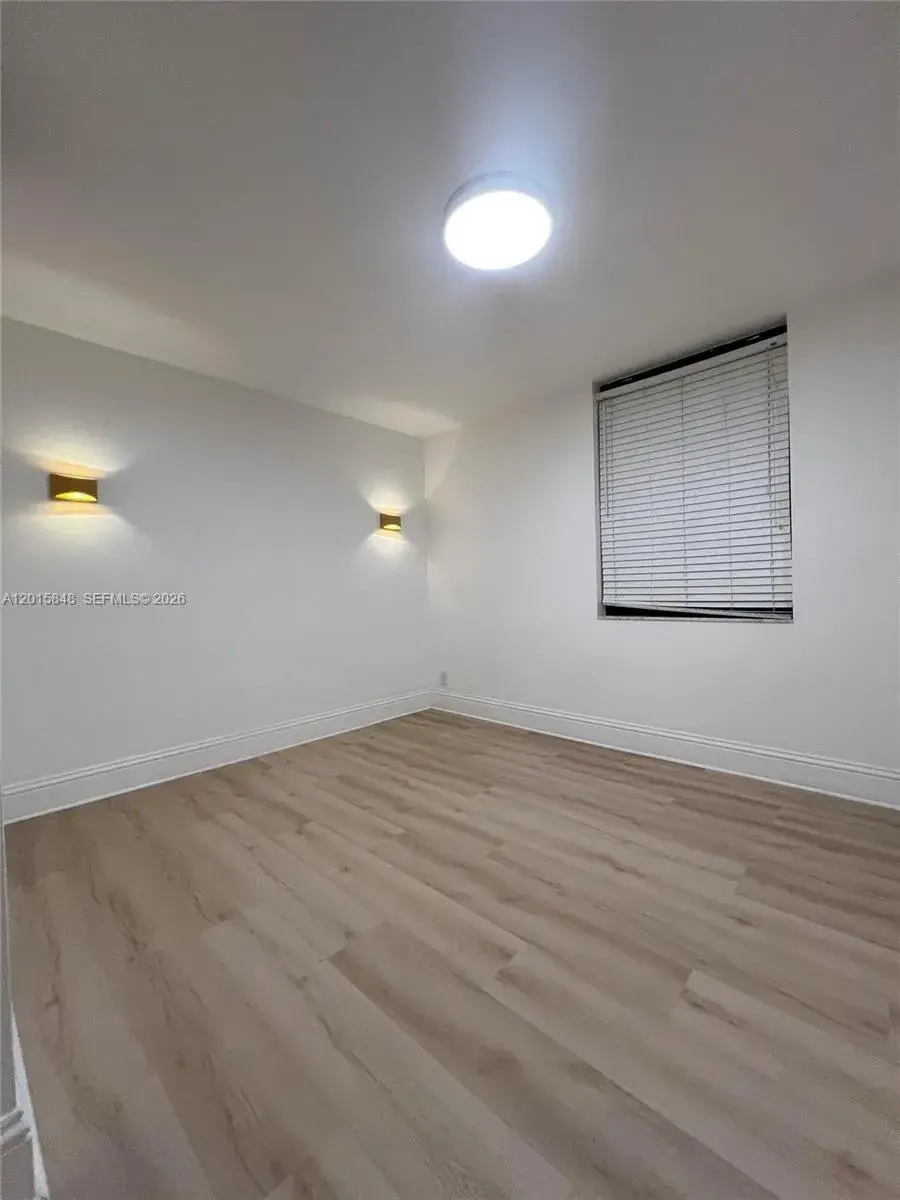 20300 W Country Club Dr # 3, Aventura FL 33180