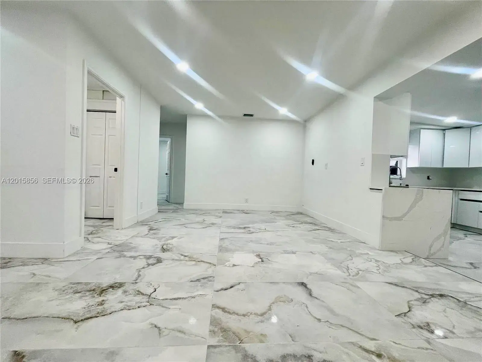 1649 NE 8th Ave, Fort Lauderdale FL 33305
