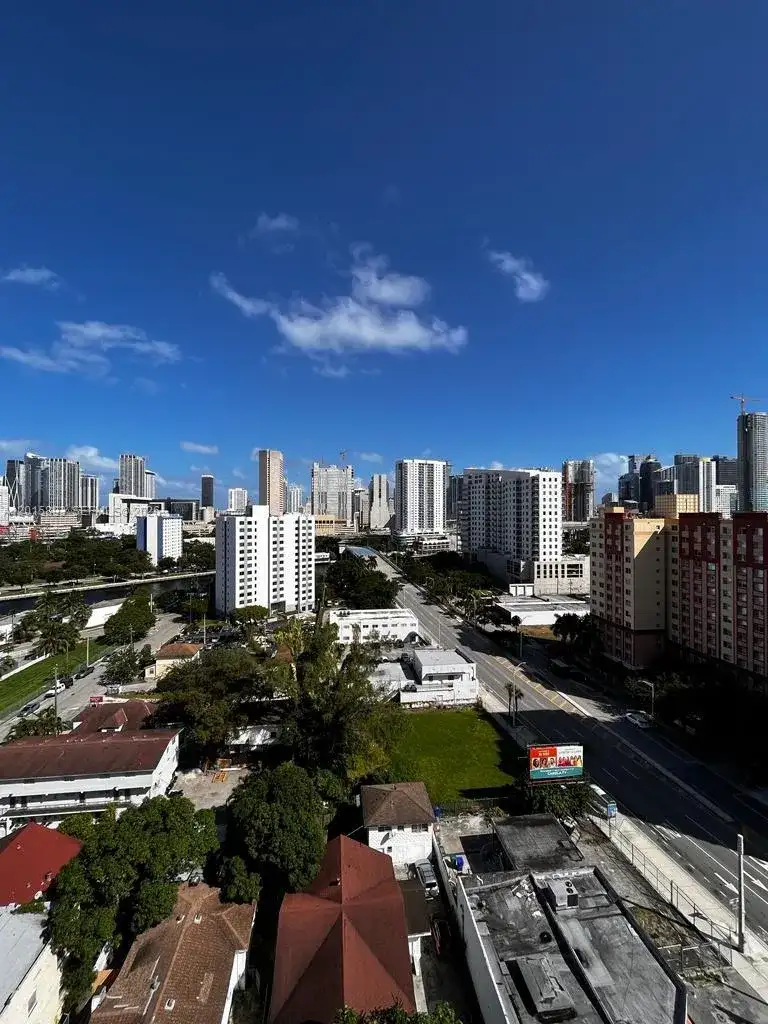 36 NW 6th Ave # 809, Miami FL 33128 photo 2