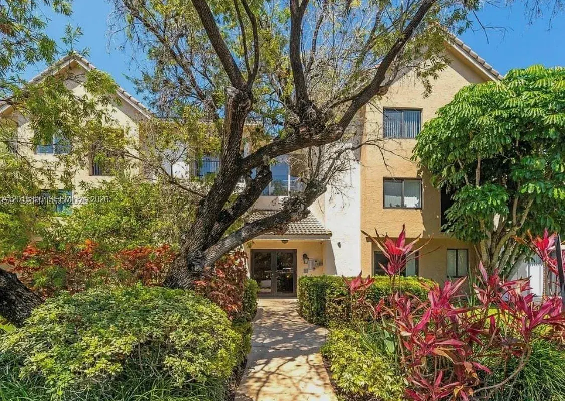 10001 W Atlantic Blvd # 216, Coral Springs FL 33071