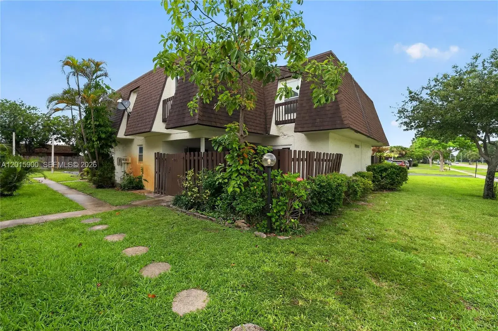 7913 Tam Oshanter Blvd # 0, North Lauderdale FL 33068