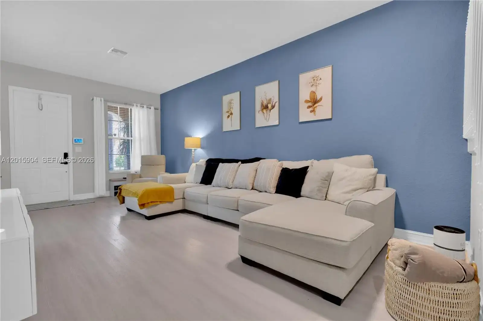 6893 Julia Gardens Dr, Coconut Creek FL 33073 photo 4