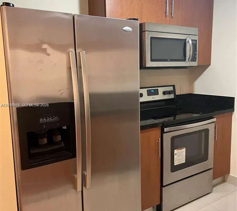 601 NE 23rd St # 707, Miami FL 33137