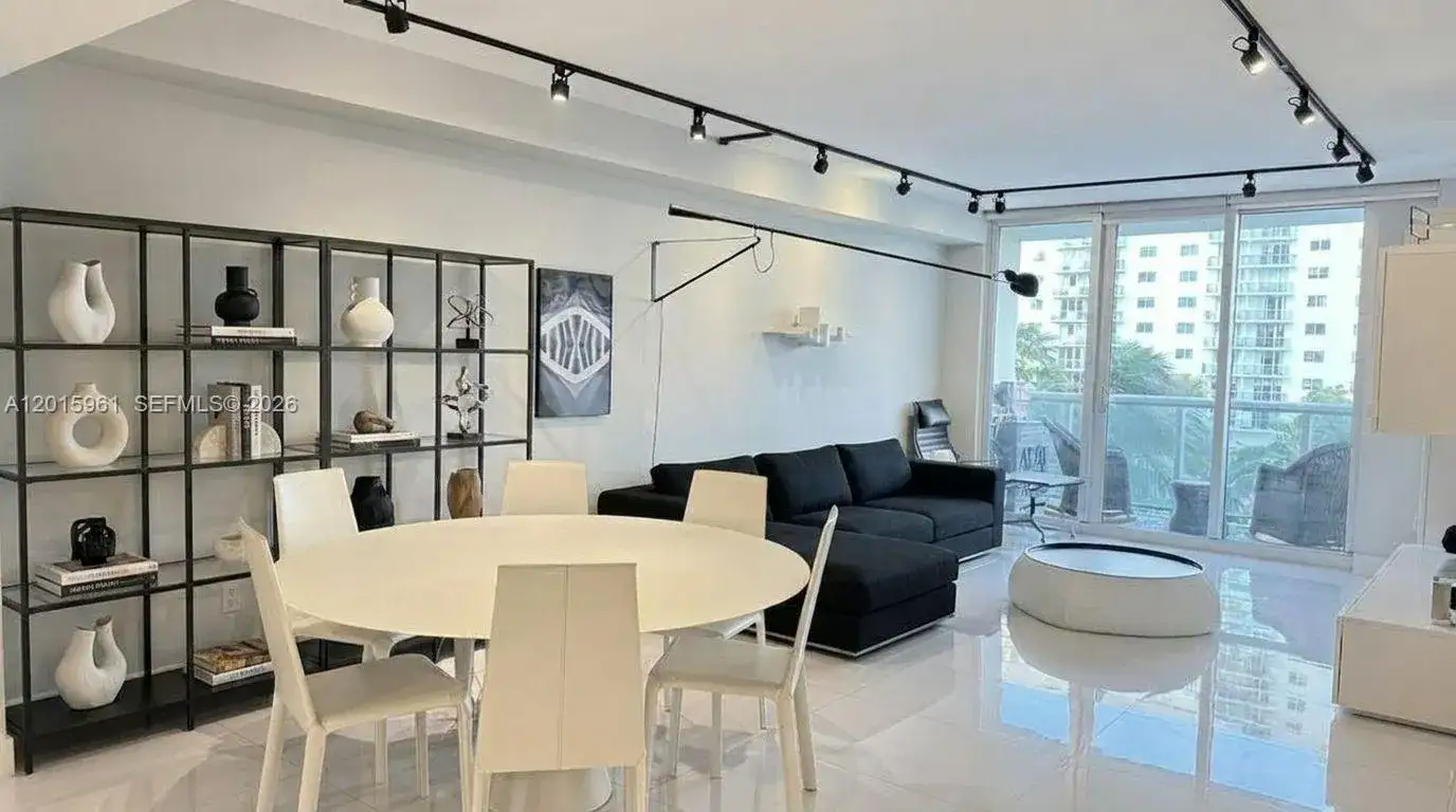 19380 Collins Ave # 402, Sunny Isles Beach FL 33160 photo 2