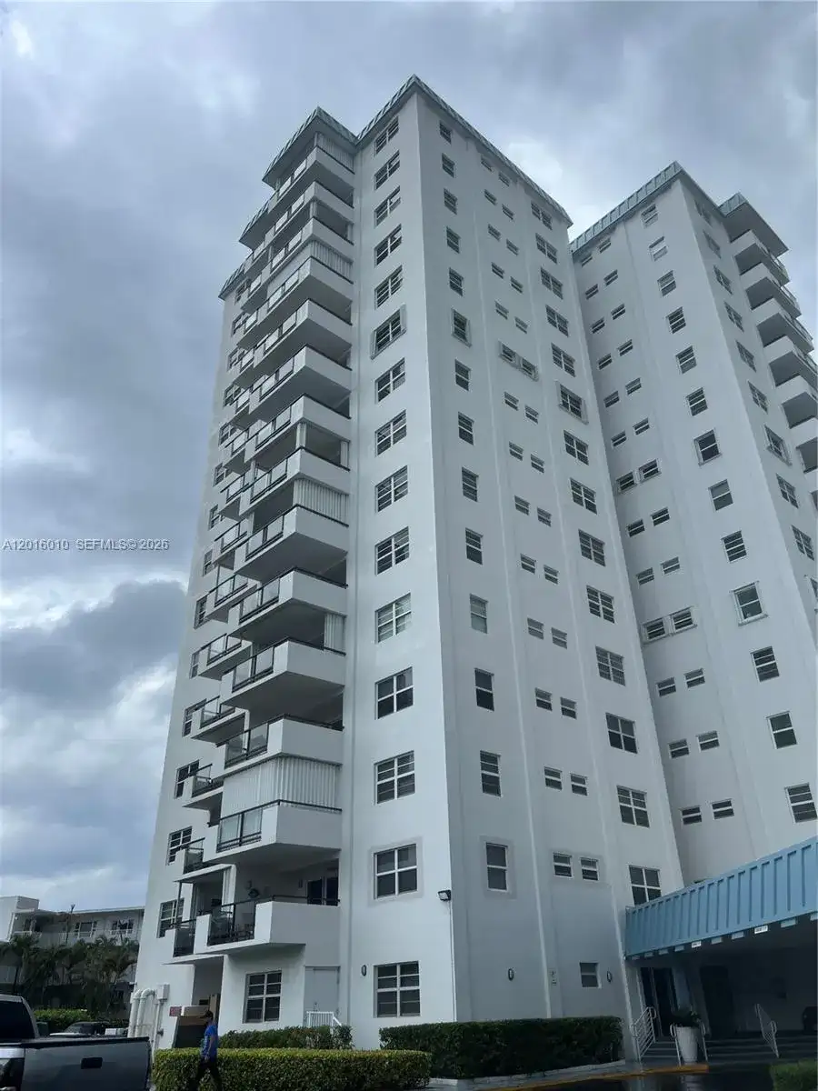 1500 S Ocean Blvd # 508, Lauderdale By The Sea FL 33062 photo 2