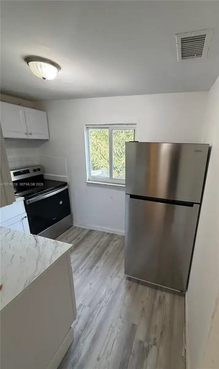 151 NW 17th Pl # 3, Miami FL 33125 photo 2
