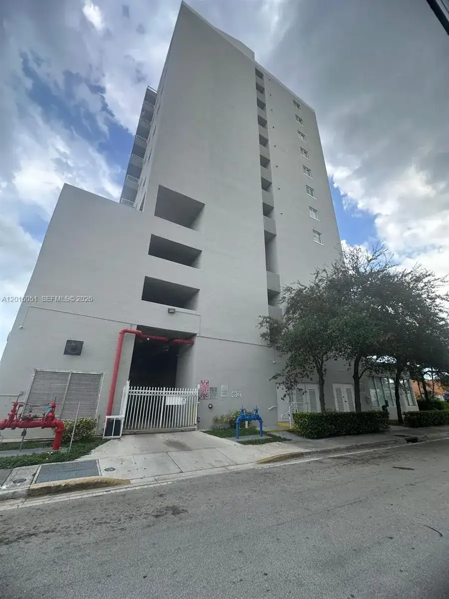 2217 NW 7th St # 2, Miami FL 33125 photo 5