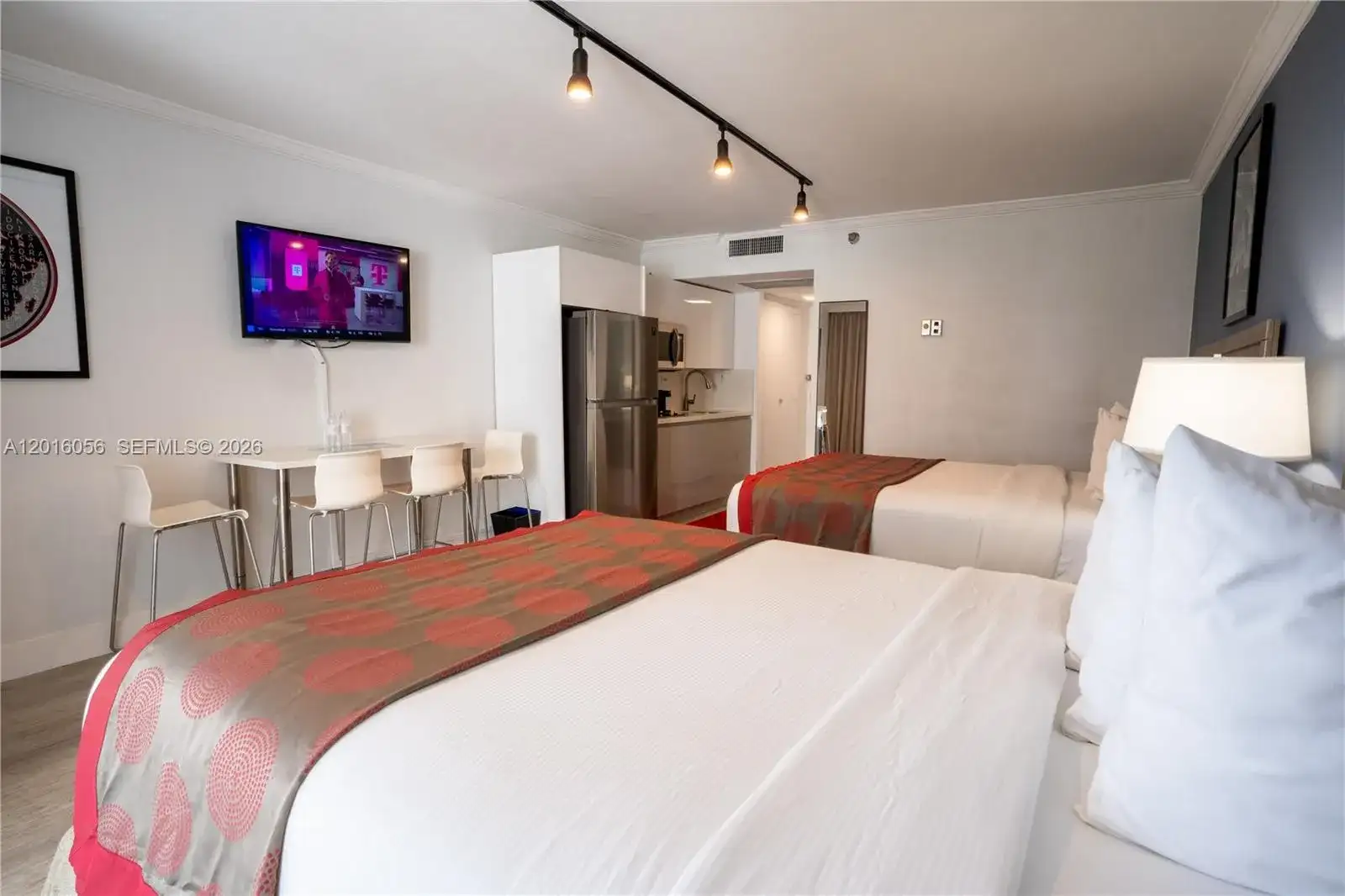 19201 Collins Ave # 425, Sunny Isles Beach FL 33160 photo 5