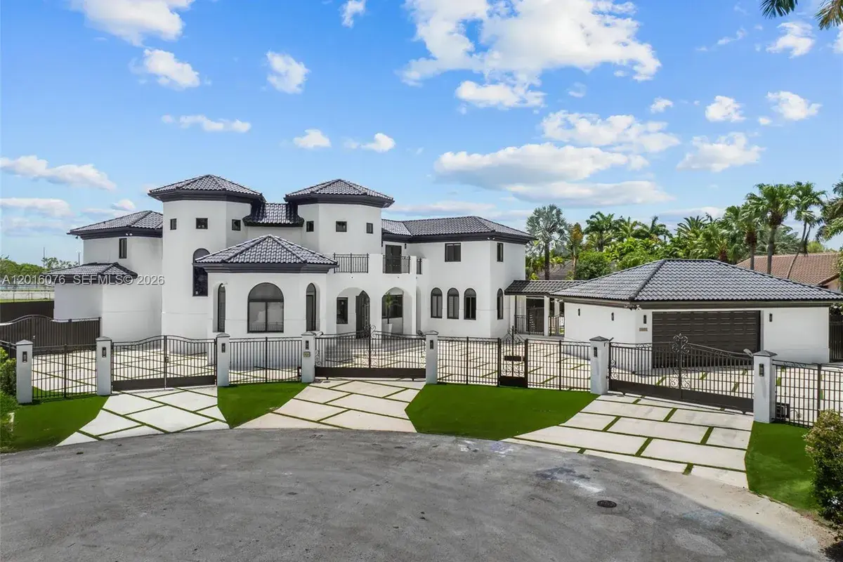 9881 SW 148th Ter, Miami FL 33176