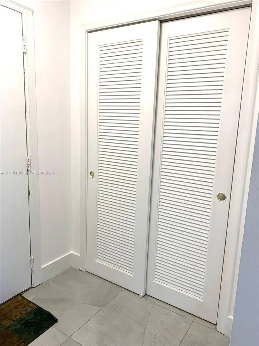 501 NE 14th Ave # 601, Hallandale Beach FL 33009