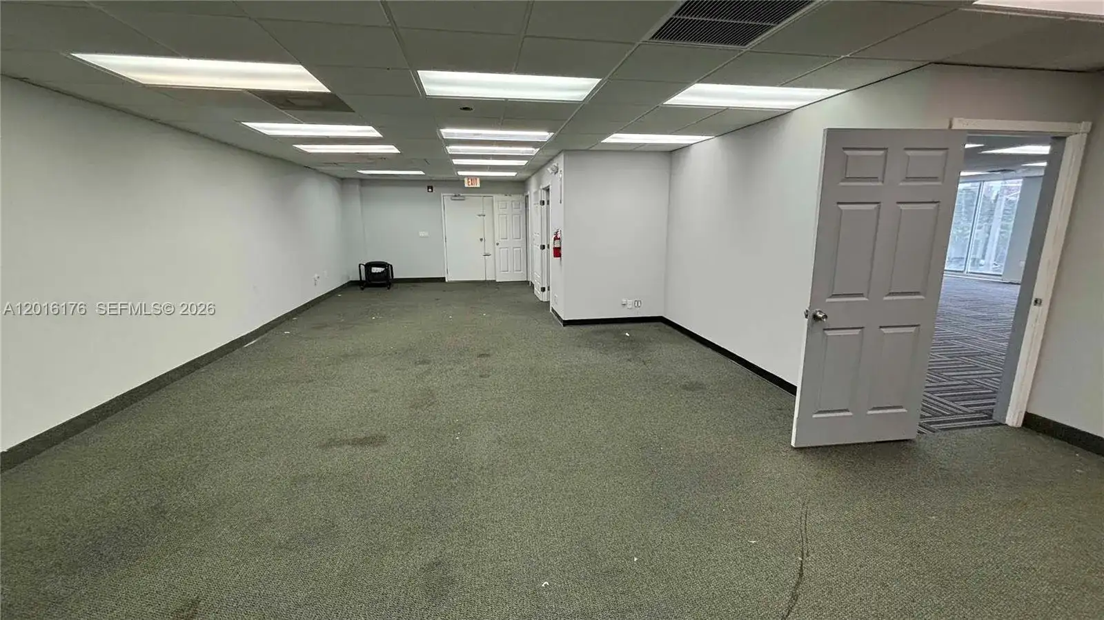 2740 E Oakland Park Blvd # 207, Fort Lauderdale FL 33306 photo 3
