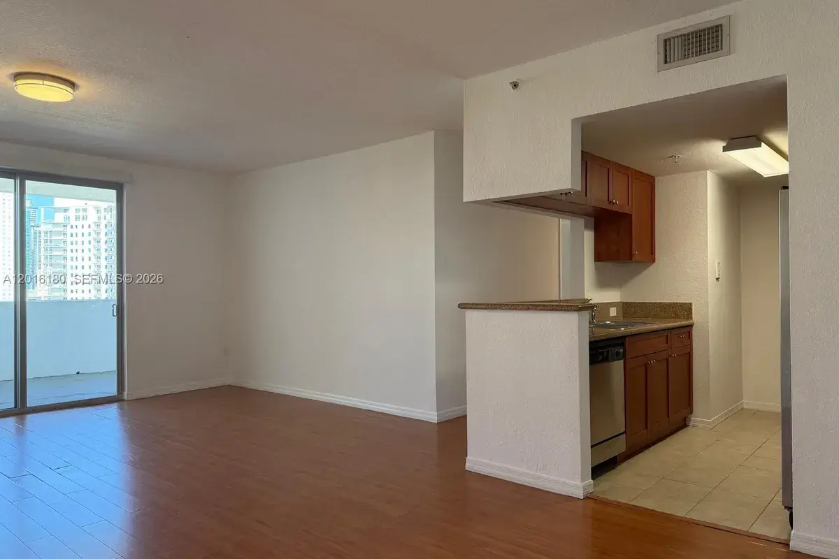 36 NW 6th Ave # 1108, Miami FL 33128