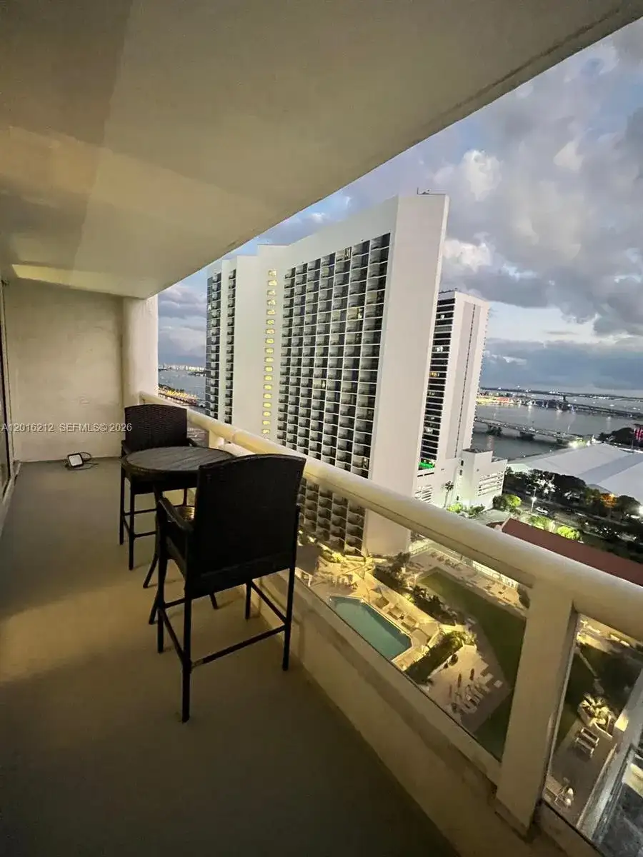 1717 N Bayshore Dr # 2453, Miami FL 33132 photo 2