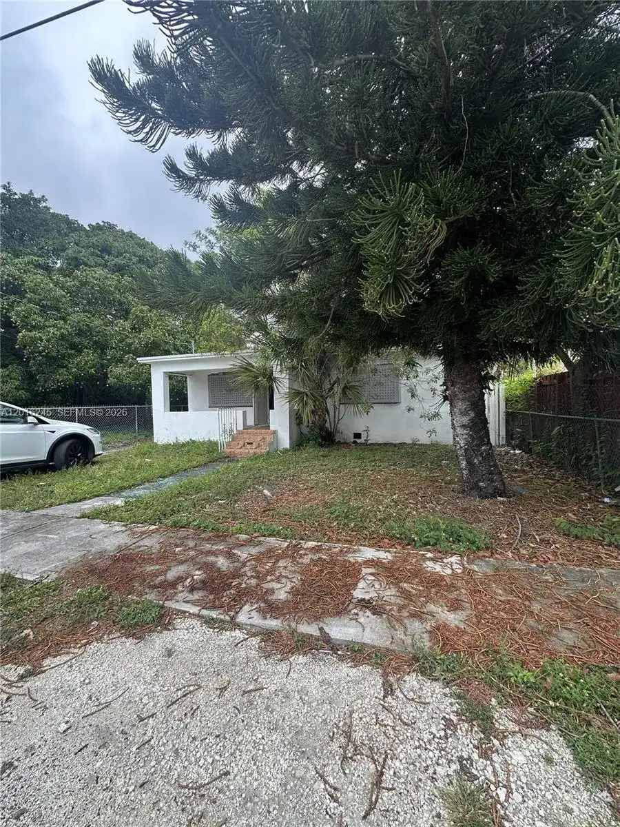 1891 NW 62nd Ter, Miami FL 33147 photo 4