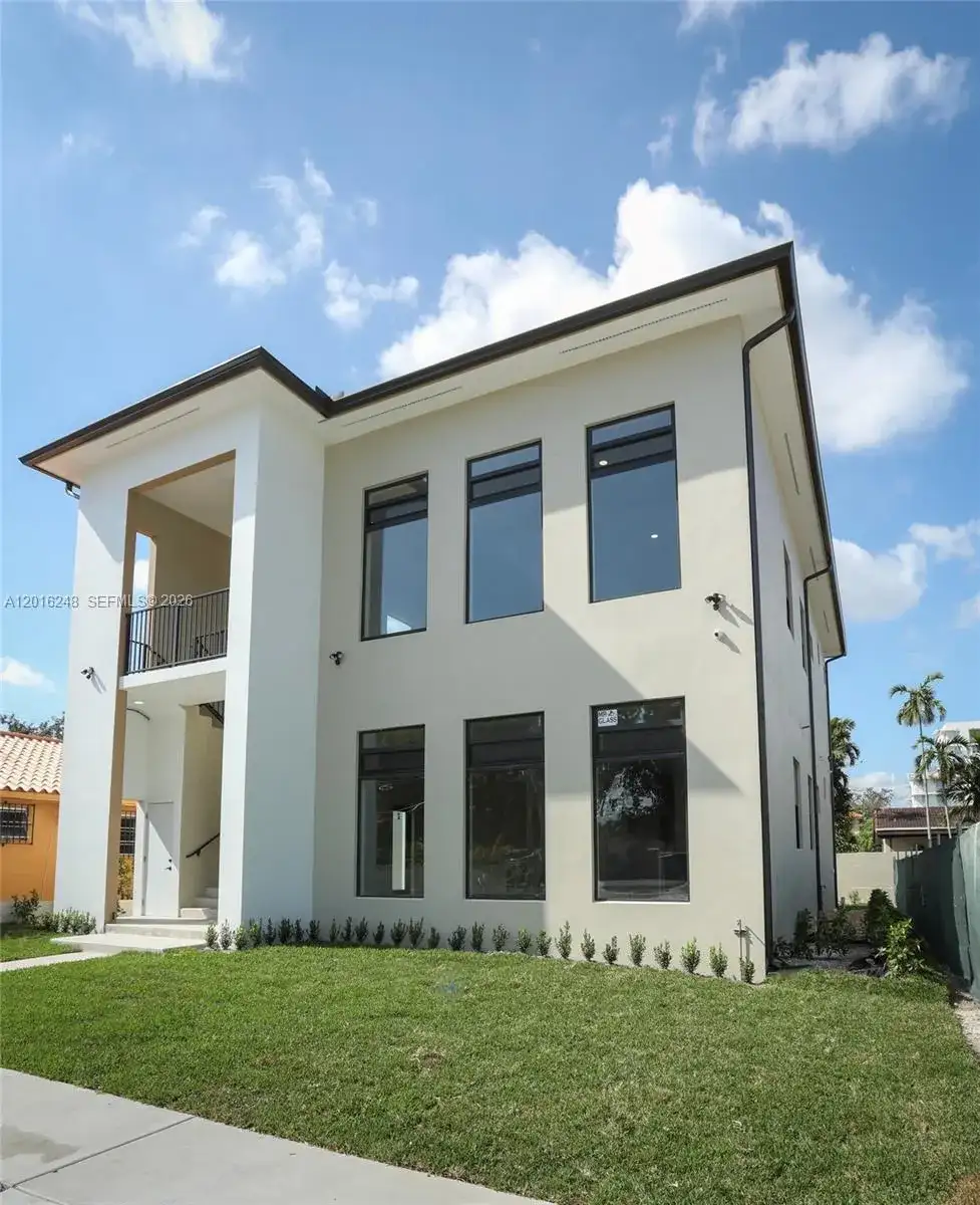 120 SW 35 Ave # A2, Miami FL 33135 photo 4