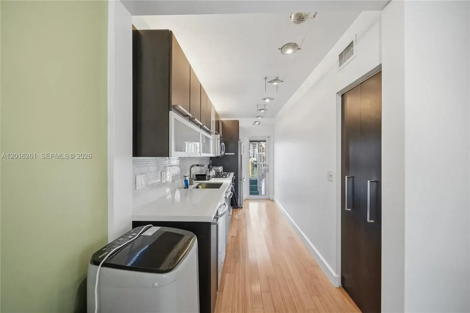 7207 Bay Dr # 21, Miami Beach FL 33141 photo 4
