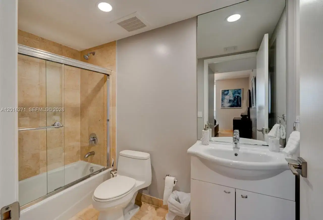 1830 S Ocean Dr # 4903, Hallandale Beach FL 33009 photo 4