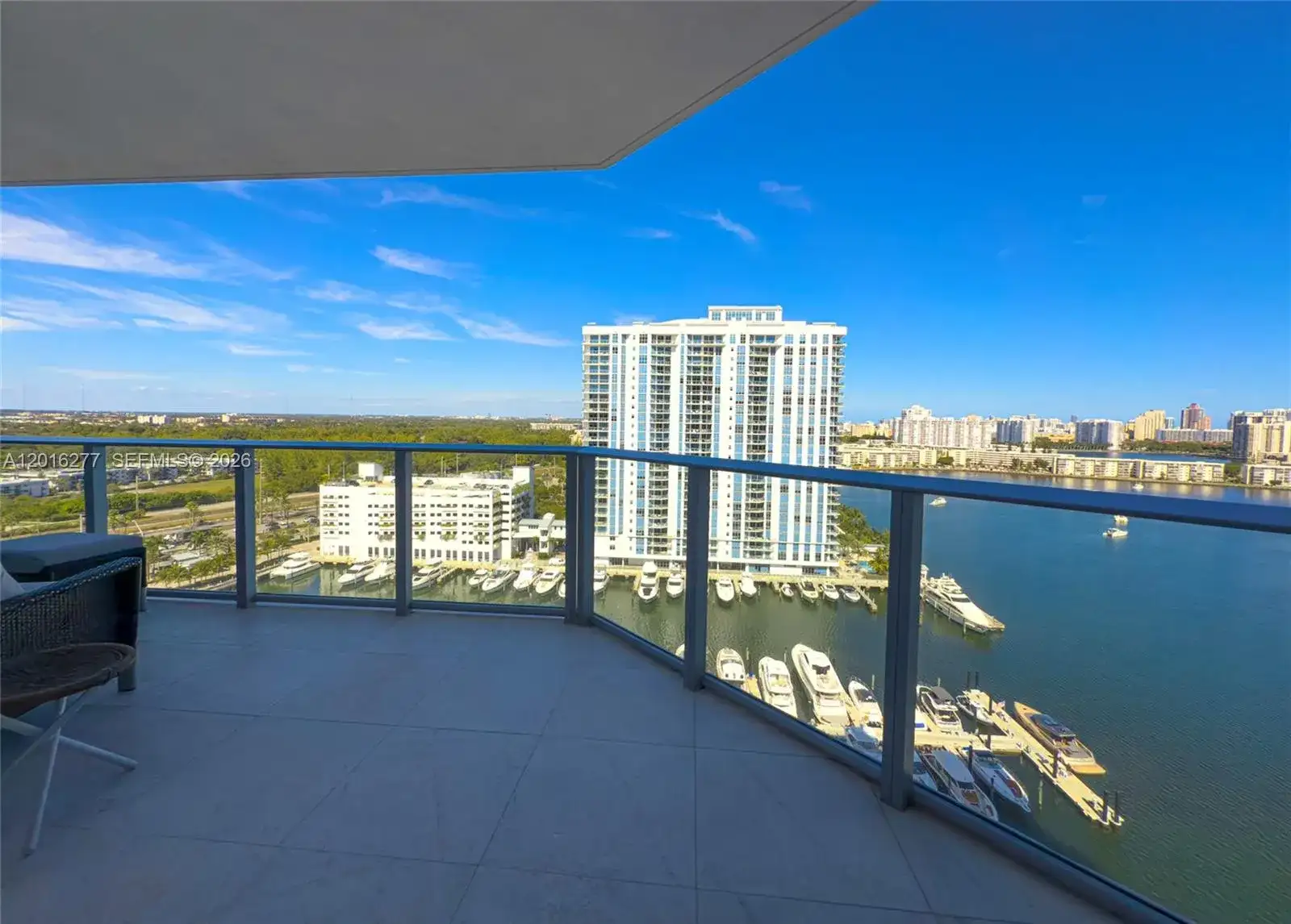 17111 Biscayne Blvd # 1705, North Miami Beach FL 33160 photo 4