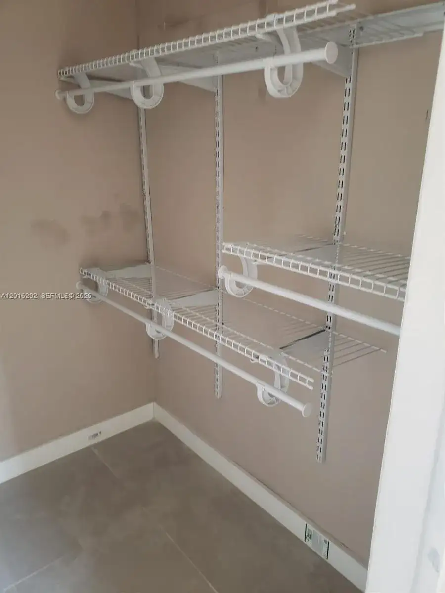 1800 NW 19th St # 9, Miami FL 33125 photo 3