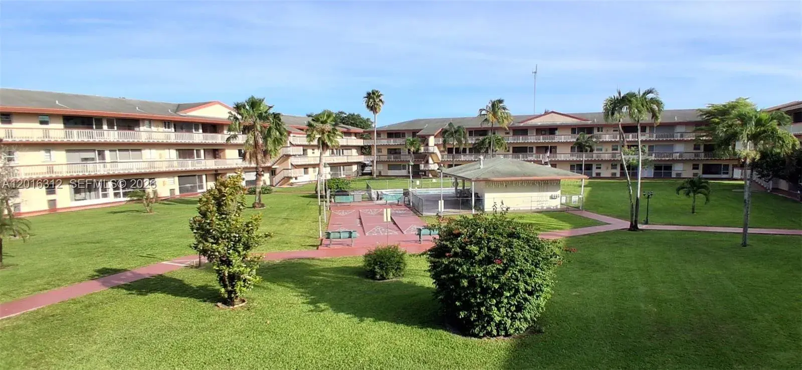 5300 Washington St # C212, Hollywood FL 33021