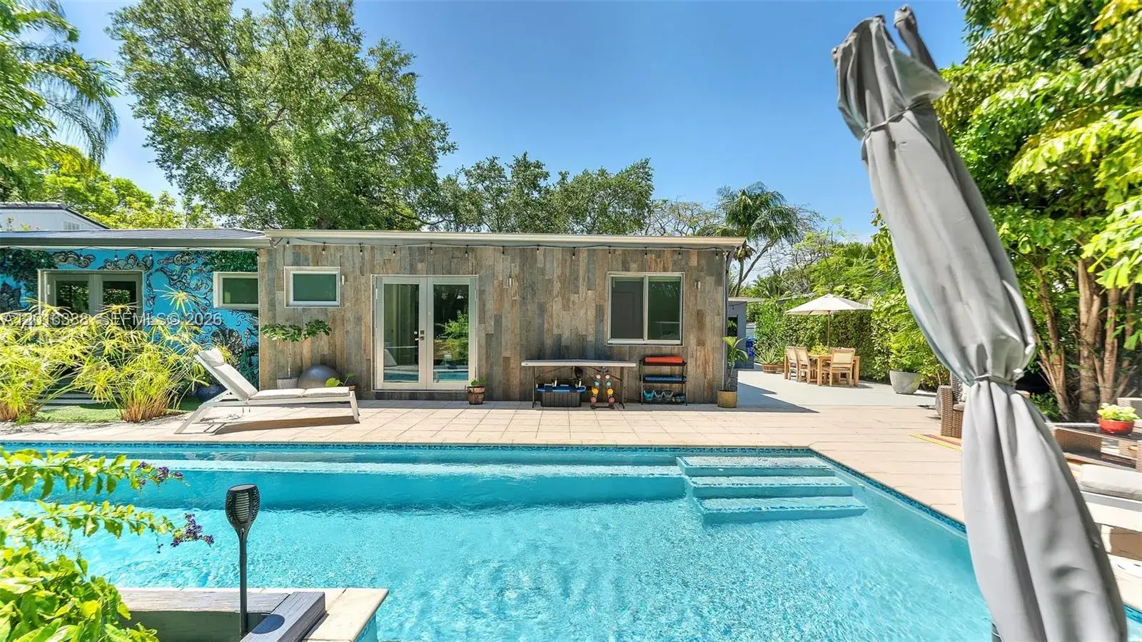 651 NE 52nd Ter, Miami FL 33137