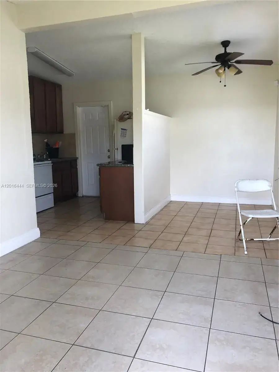 640 SW 7th St, Homestead FL 33030