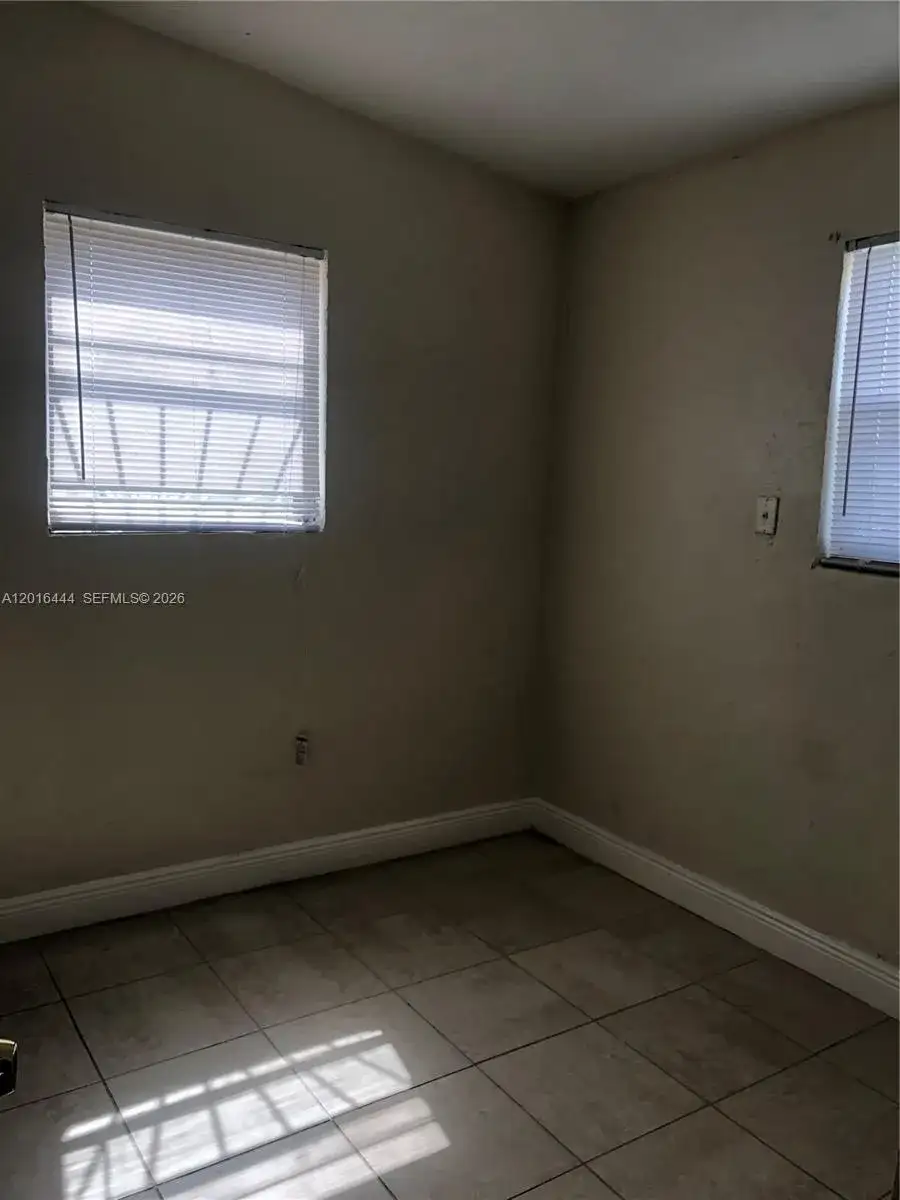 640 SW 7th St, Homestead FL 33030 photo 3