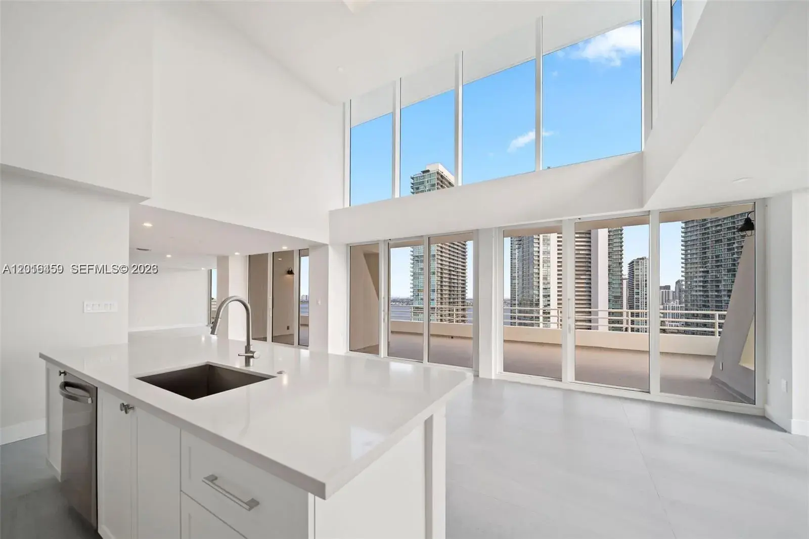 555 NE 34th St, Miami FL 33137