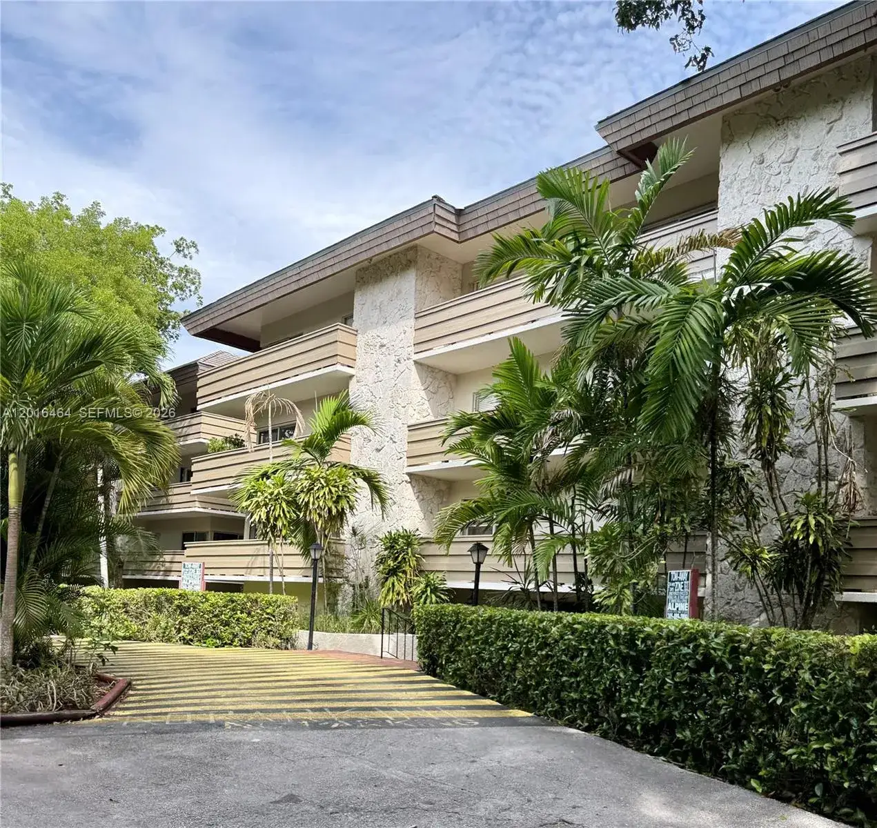 1205 Mariposa Ave # 301, Coral Gables FL 33146