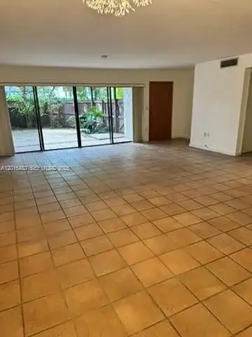 9001 SW 94 ST # 113, Miami FL 33176 photo 2