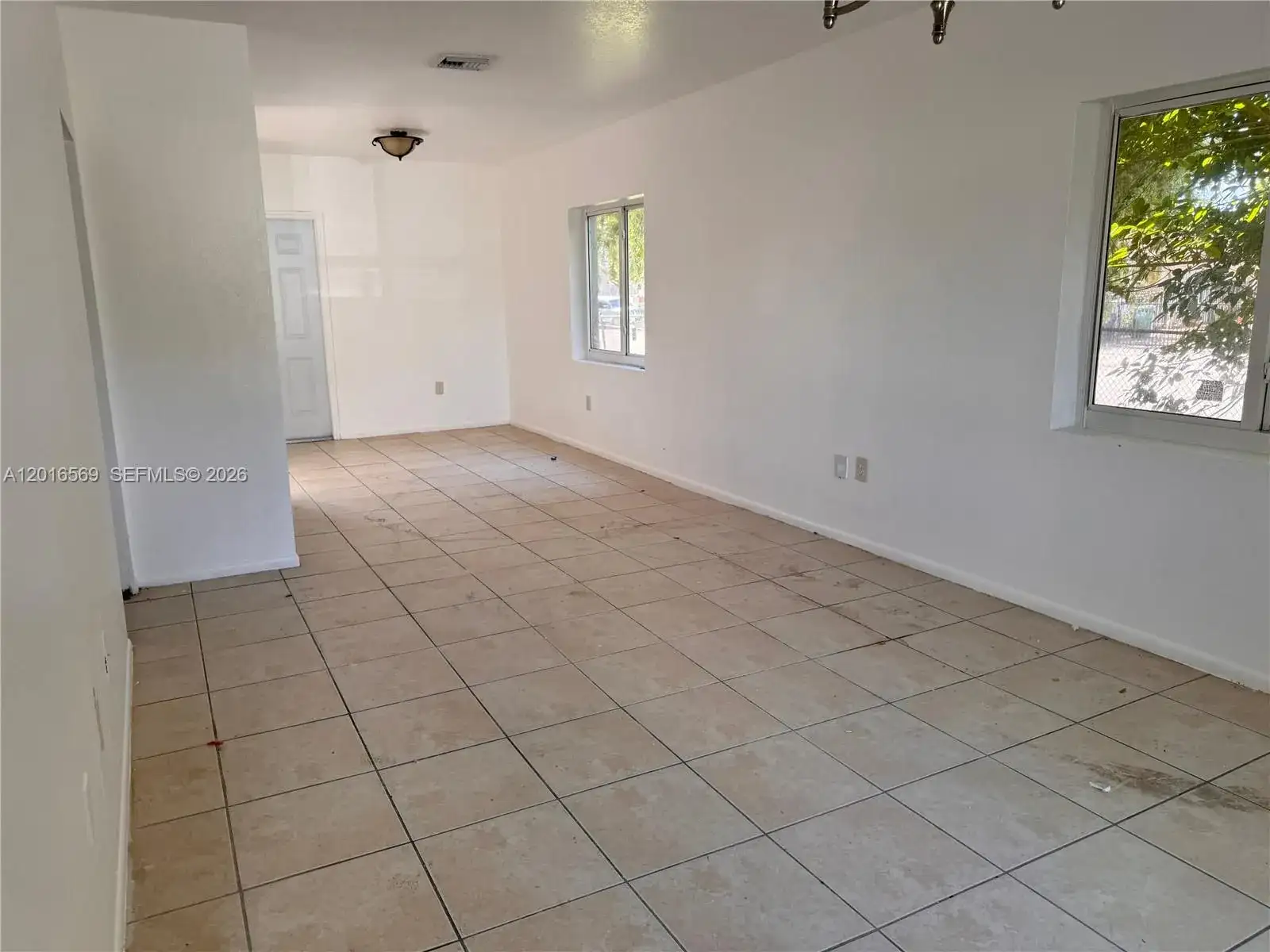 8301 NW 5th Ave # 8301, Miami FL 33150 photo 2