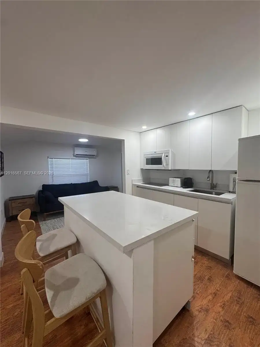 10805 NW 10th Ave Unit A, Miami FL 33168 photo 3