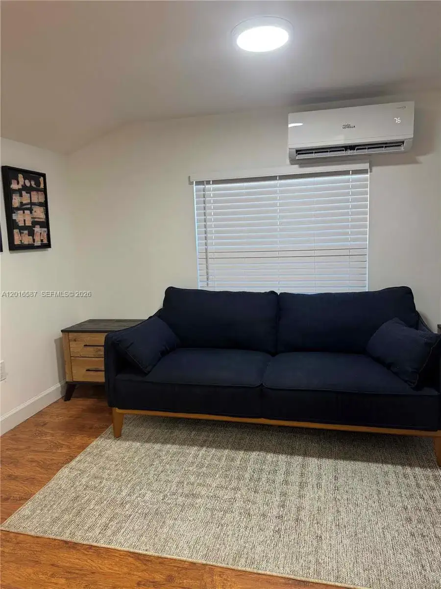 10805 NW 10th Ave Unit A, Miami FL 33168 photo 4