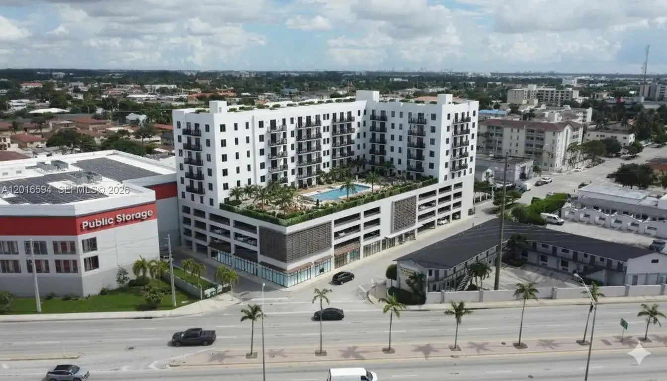 131 W 5st, Hialeah FL 33010