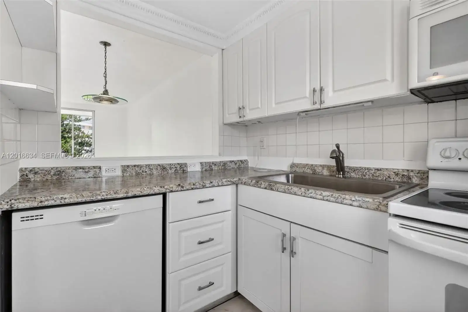 2905 Point East Dr # L311, Aventura FL 33160 photo 4