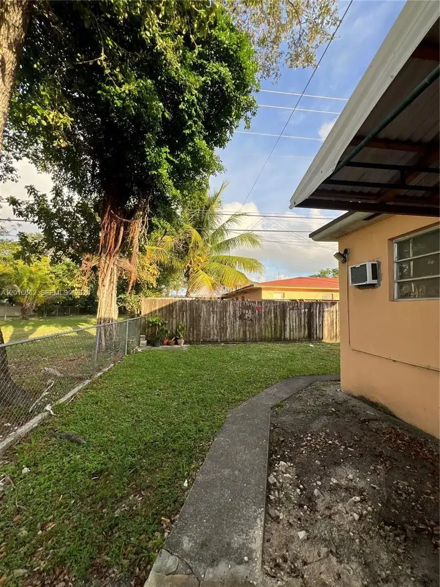 155 SW 71st Ave # 0, Miami FL 33144 photo 5