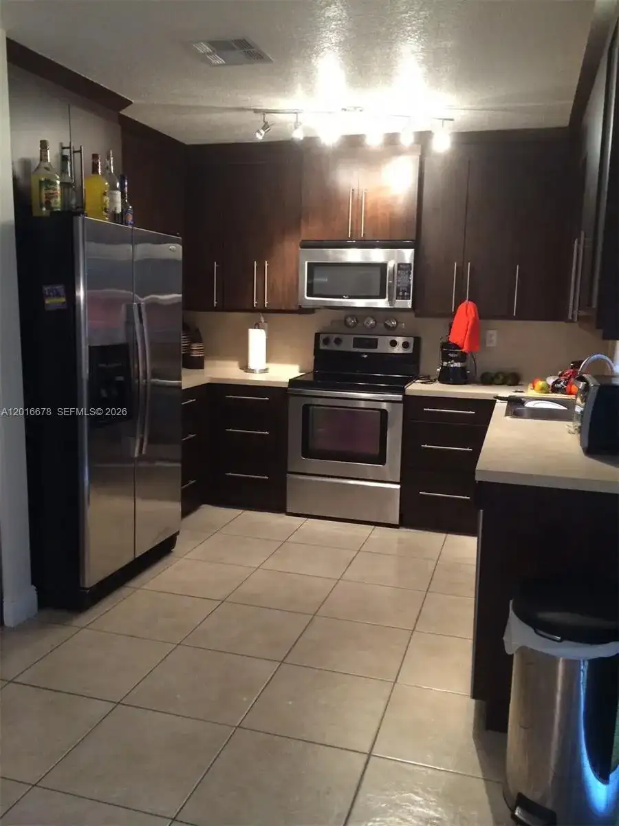 10026 SW 162nd Path, Miami FL 33196 photo 5