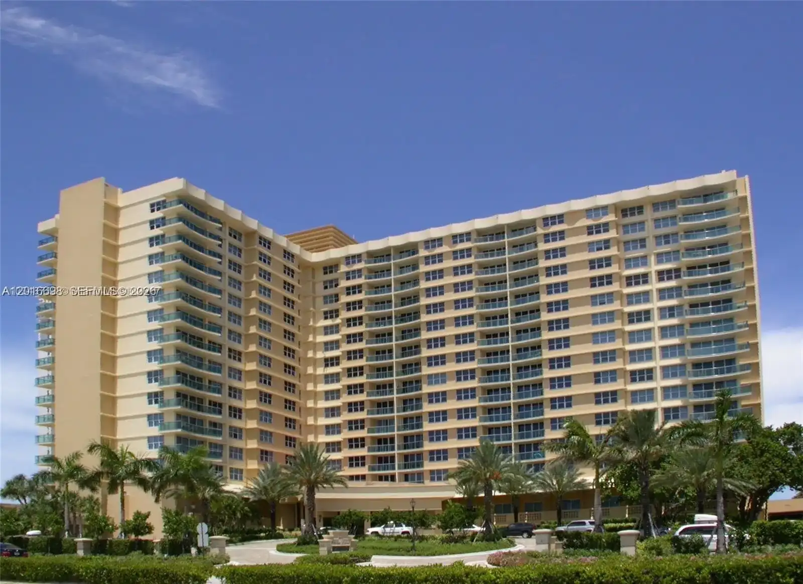 2501 S Ocean Dr, Hollywood FL 33019
