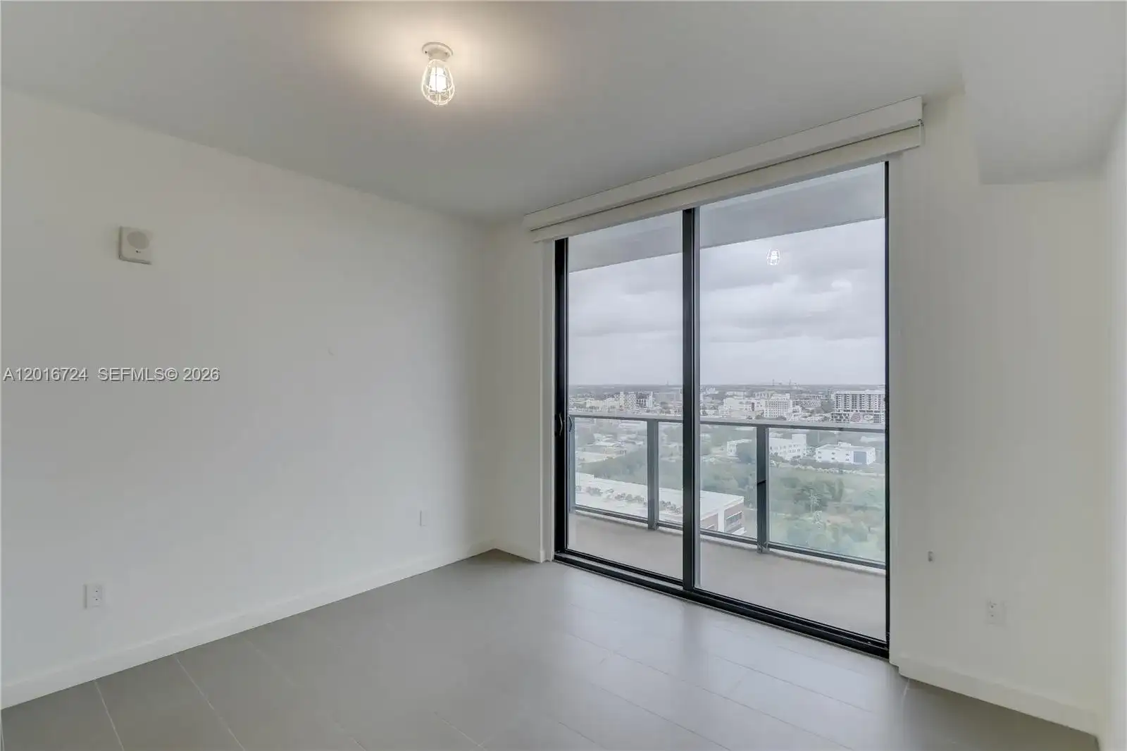 1600 NE 1st Ave # 1918, Miami FL 33132 photo 2