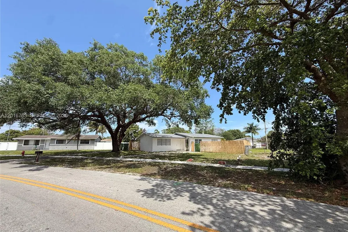 1606 NW 12th Ave, Fort Lauderdale FL 33311