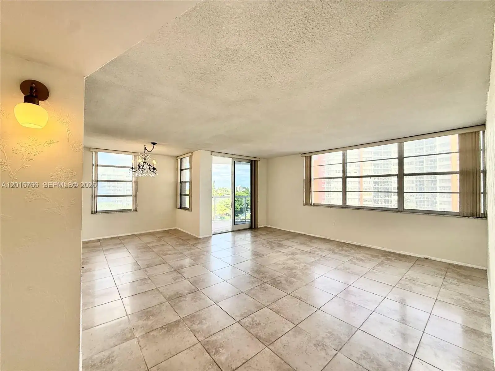 1351 NE Miami Gardens Dr # 626E, Miami FL 33179 photo 4